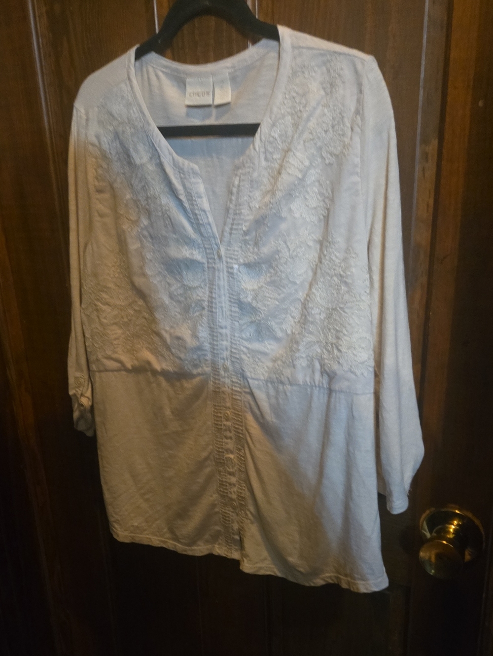 Chico's Off White Embroidered V-Neck Button Down